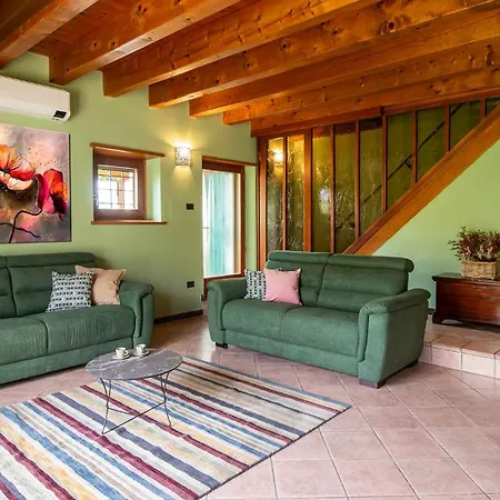 Holiday home Bossema 8