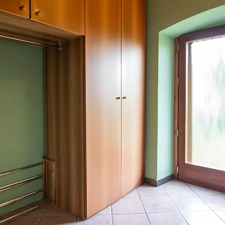 Bossema 8 Nyaraló *